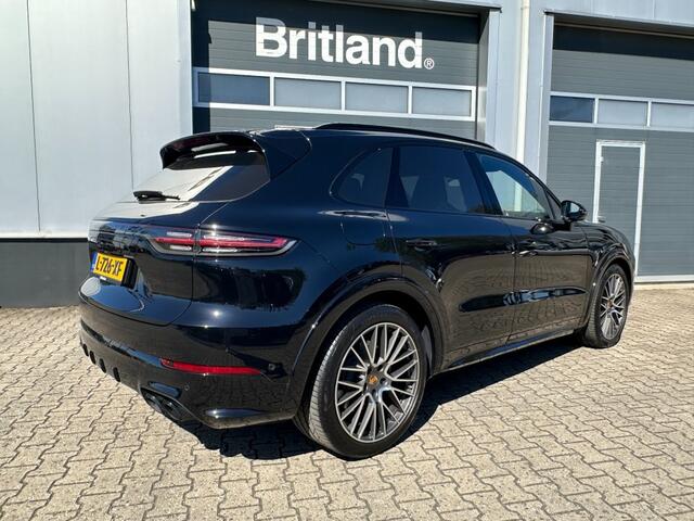 Porsche CAYENNE 3.0 E-Hybrid 2021 BTW *NL auto *Pano *Adaptive *Head-up *Burmester