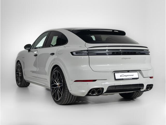 Porsche CAYENNE Coupé E-Hybrid Black Edition