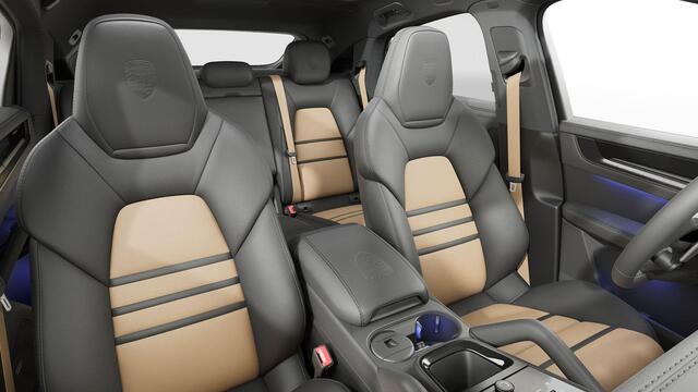 Porsche CAYENNE Coupé E-Hybrid Black Edition