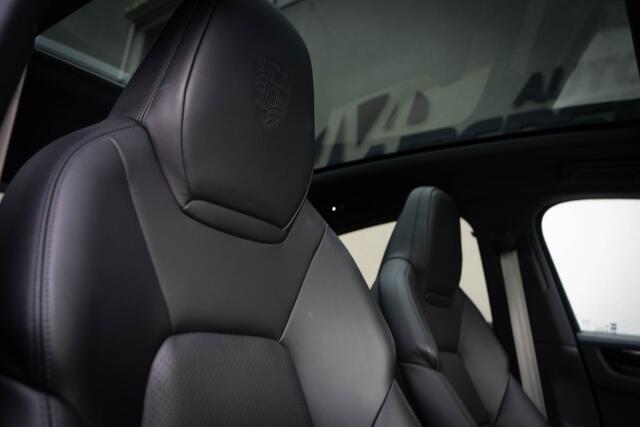 Porsche CAYENNE Coupé 3.0 E-Hybrid Platinum Edition / Luchtvering/ Standkachel/ BOSE Surround Sound/ Virtual Cockpit/ Panoramadak/ 250kW (340PK)