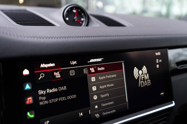 Porsche CAYENNE Coupé 3.0 E-Hybrid Platinum Edition / Luchtvering/ Standkachel/ BOSE Surround Sound/ Virtual Cockpit/ Panoramadak/ 250kW (340PK)