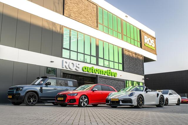 Porsche CAYENNE 3.0 E-Hybrid Platinum Edition | PANO | BOSE | 360 | SPORTDESIGN | ELEK.TREKHAAK | MEMORY |