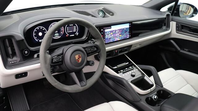 Porsche CAYENNE Coupé 3.0 E-Hybrid Black Edition SportDesign | Panoramadak | Soft-Close | InnoDrive | BOSE Sound | Trekhaak