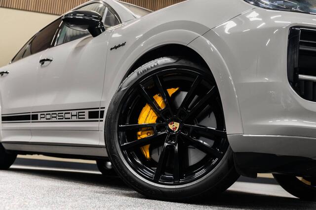 Porsche CAYENNE Turbo E-Hybrid ACHTERAS*SPDESIGN*HEADUP*SUITLAAT