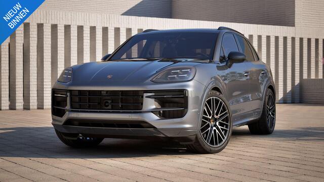Porsche CAYENNE 3.0 E-Hybrid Black Edition SportDesign PANO|HEADUP|ACC|22INCH|SPORTSTOELEN|TREKHAAK