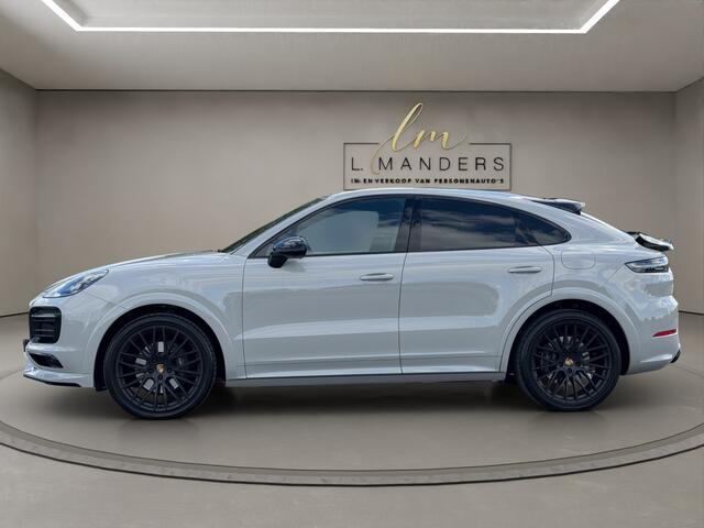 Porsche CAYENNE Coupé 3.0 E-Hybrid 2021 KRIJT | Sport Chrono | Burmester