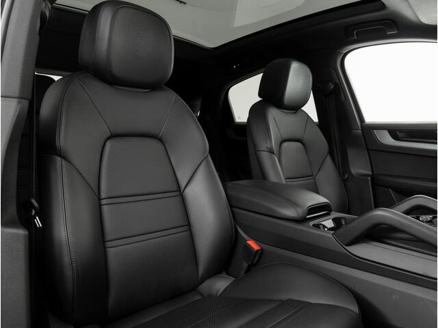 Porsche CAYENNE Coupé E-Hybrid