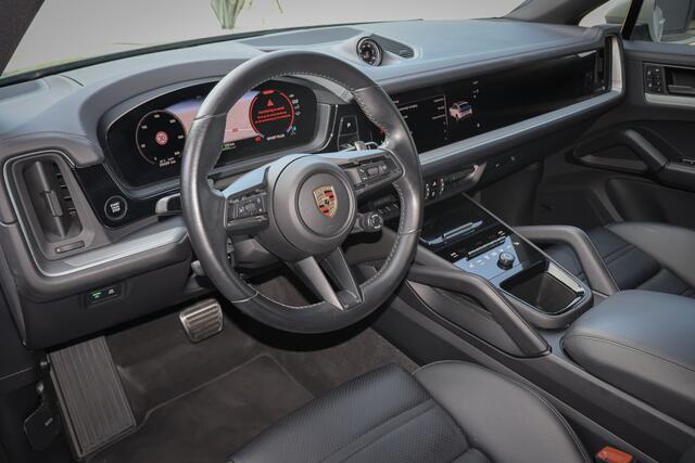 Porsche CAYENNE Coupé 3.0 S E-Hybrid | PASSENGER DISPLAY | ELEKTRISCHE TREKHAAK | PASM | BOSE | SOUND PACKAGE PLUS | PRIVACY GLASS | PANORAMADAK | STUURVERWARMING | ETC.