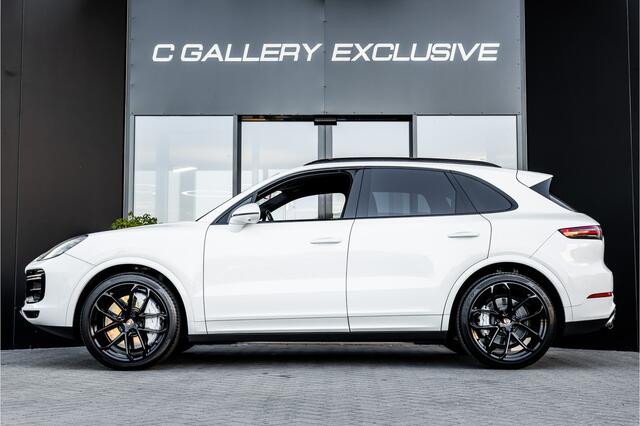 Porsche CAYENNE 4.0 Turbo - Origineel NL | Sport Chrhono + | Luchtvering | Elek. Trekhaak