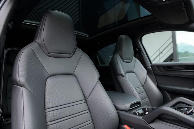 Porsche CAYENNE Coupé 3.0 E-Hybrid Sport Design ACC Pano GTS Stoel 360 Stoelvent. Softclose Matrix Ambient Memory Keyless Trekhaak