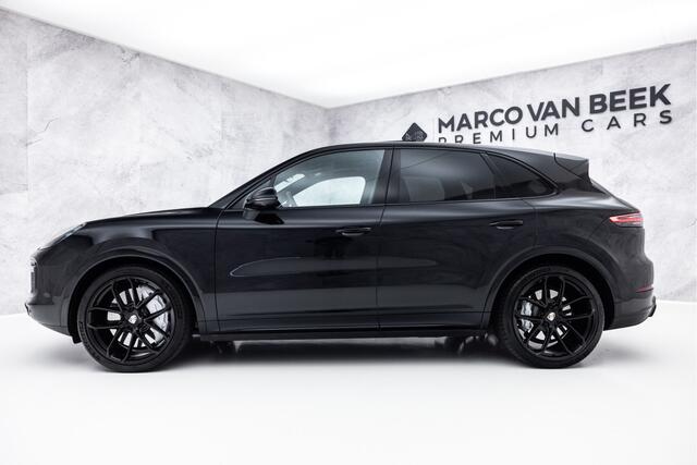 Porsche CAYENNE 4.0 Turbo | Pano | 4W Sturing | 22" GT | Burmester | Carbon |
