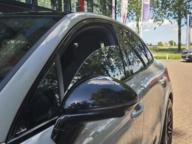 Porsche CAYENNE Coupé 3.0 E-Hybrid | Sport Design pakket | Wegkl. Trekhaak | Luchtvering | Panoramadak | Leder | LED | Sfeerverlichting | Climate Control | 21 inch