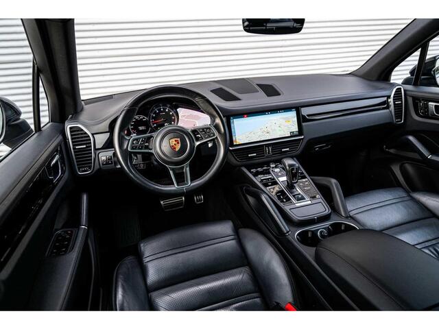 Porsche CAYENNE 2.9 S | Panodak | Luchtvering | Bose | Trekhaak | 21 inch |