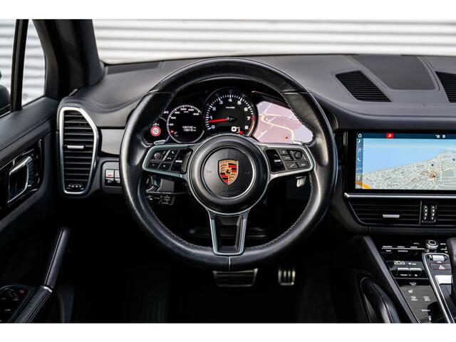Porsche CAYENNE 2.9 S | Panodak | Luchtvering | Bose | Trekhaak | 21 inch |
