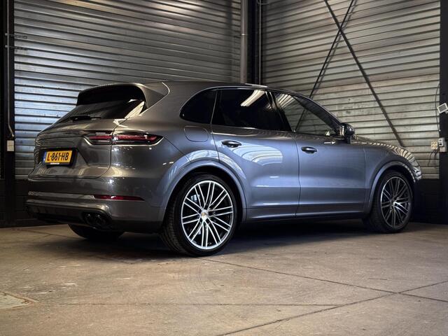 Porsche CAYENNE 3.0 E-Hybrid | SOH 83% | Panorama | Bose | Luchtvering | SportDe