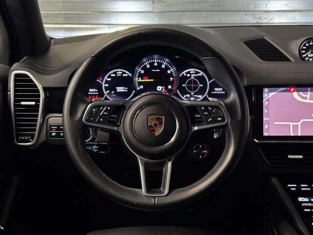 Porsche CAYENNE 3.0 E-Hybrid | SOH 83% | Panorama | Bose | Luchtvering | SportDe