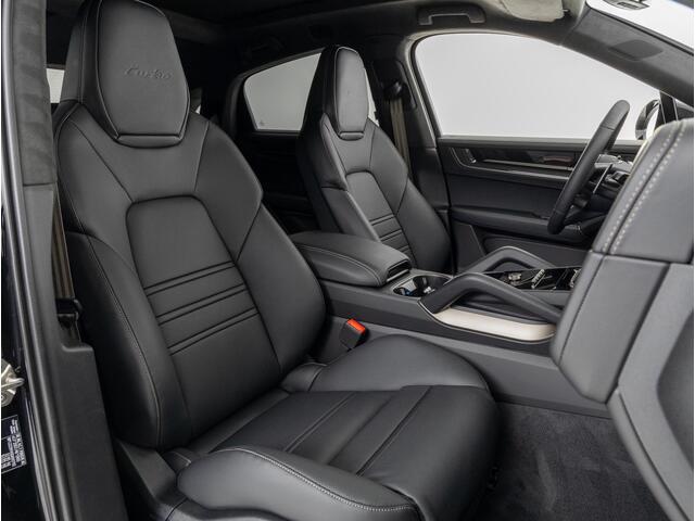 Porsche CAYENNE Coupé Turbo E-Hybrid