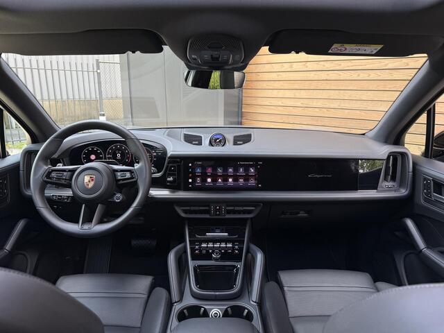 Porsche CAYENNE 3.0 Black Edition SportDesign EX BPM! |INNODRIVE|4W-BESTURING|MASSAGE|SPORTUITLAAT