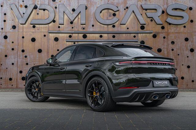 Porsche CAYENNE Coupé 4.0 Turbo E-Hybrid GT | Carbon | InnoDrive | 18-Weg | Achterasbesturing | 360 | Burmester | P. Display | Nachtzicht | PDCC |