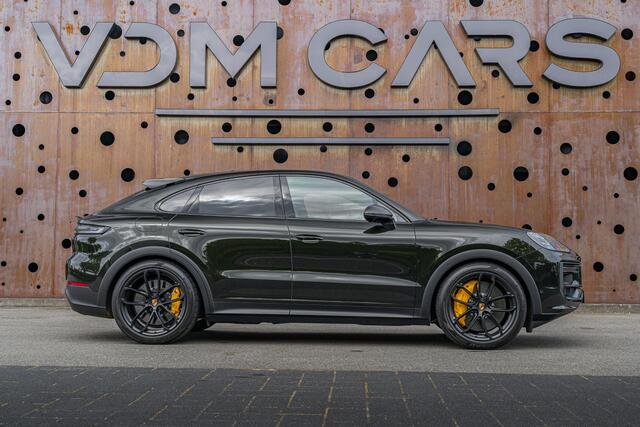Porsche CAYENNE Coupé 4.0 Turbo E-Hybrid GT | Carbon | InnoDrive | 18-Weg | Achterasbesturing | 360 | Burmester | P. Display | Nachtzicht | PDCC |
