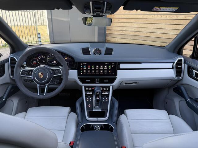 Porsche CAYENNE 3.0 E-Hybrid Platinum Edition SPORTUITLAAT|STOELVENTILATIE|TREKHAAK|PANO|SPORT-CHRONO