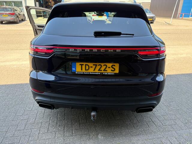 Porsche CAYENNE 3.0 E-Hybrid | Trekhaak | Panoramadak | Luchtvering | 360° Camer