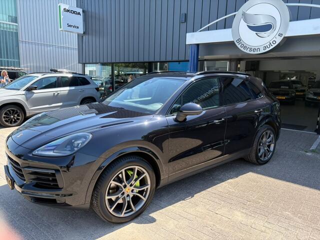 Porsche CAYENNE 3.0 E-Hybrid | Trekhaak | Panoramadak | Luchtvering | 360° Camer