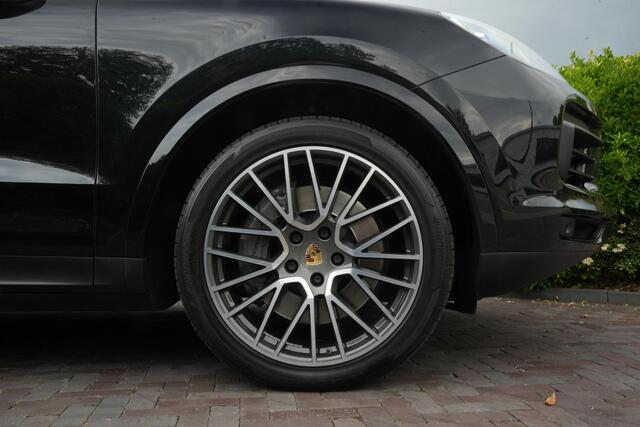 Porsche CAYENNE 2.9 S Panoramadak SportChrono Leer Stuurverw. Trekhaak