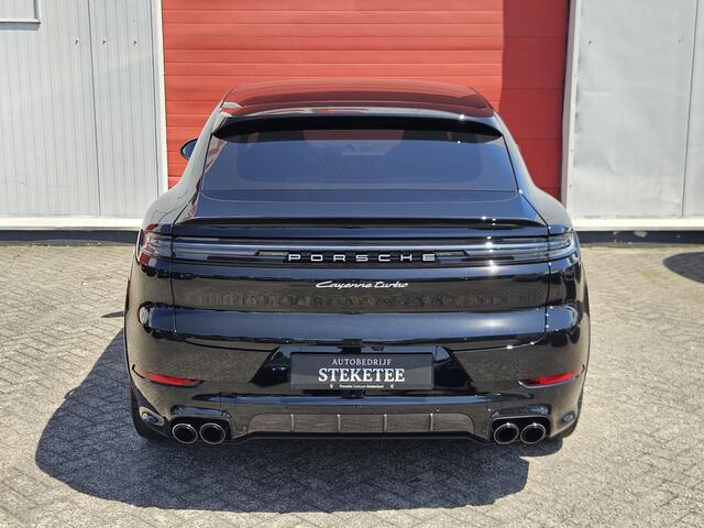 Porsche CAYENNE Coupé 4.0 Turbo E-Hybrid | Keramisch | Carbon Pakket | Sport Chrono | Achterasbest.