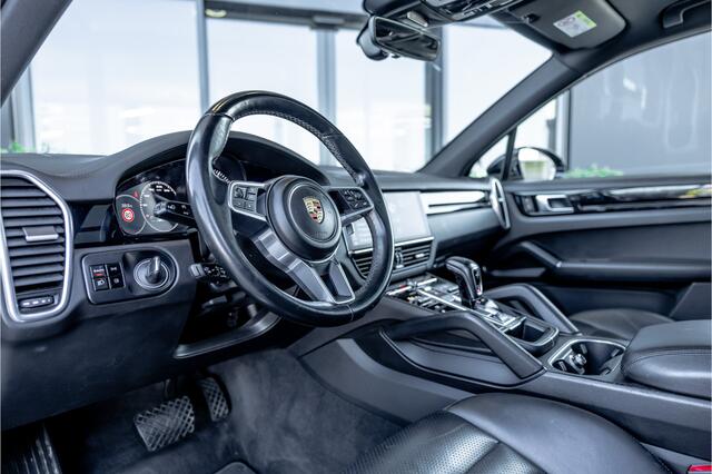 Porsche CAYENNE 3.0 - Panorama | Luchtvering | Elek. Trekhaak | Stoelverwarming | ACC