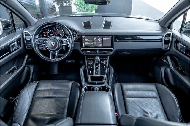 Porsche CAYENNE 3.0 - Panorama | Luchtvering | Elek. Trekhaak | Stoelverwarming | ACC