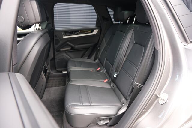 Porsche CAYENNE E-Hybrid | Trekhaak | Bose | Schuifkanteldak | Stoelventilatie