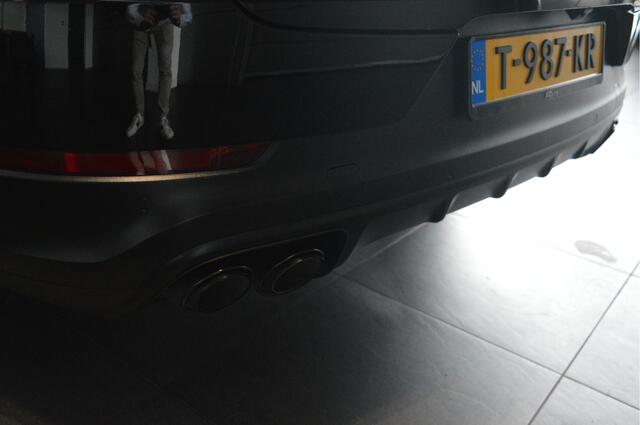 Porsche CAYENNE Coupe 3.0 E-Hybrid Platinum Edition pano leer Bose 22 inch !!