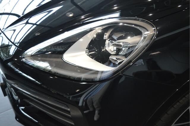 Porsche CAYENNE Coupe 3.0 E-Hybrid Platinum Edition pano leer Bose 22 inch !!