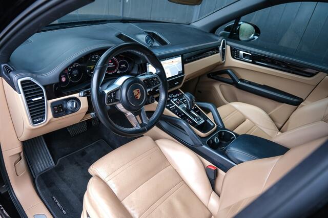 Porsche CAYENNE 3.0 E-Hybrid | Panodak | SportChrono | 21"LM