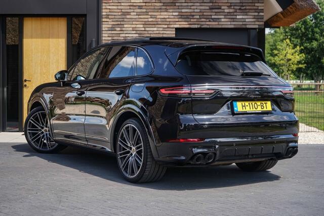 Porsche CAYENNE 3.0 E-Hybrid V6 Pano/Bose/Sport-Chrono/360/trkhk