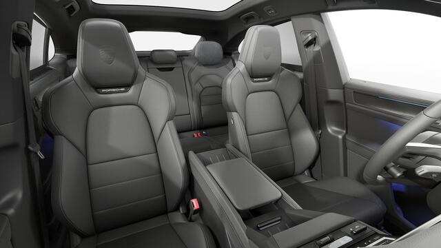 Porsche CAYENNE S Coupé Electric SportDesign