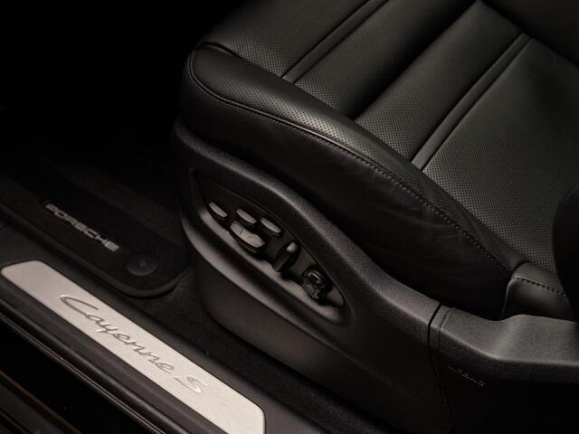 Porsche CAYENNE Coupé 3.0 S E-Hybrid , NL-auto, SportDesign, pano, 4W-best., tr.haak, Bose, luchtv., InnoDrive, privacy, NP172k