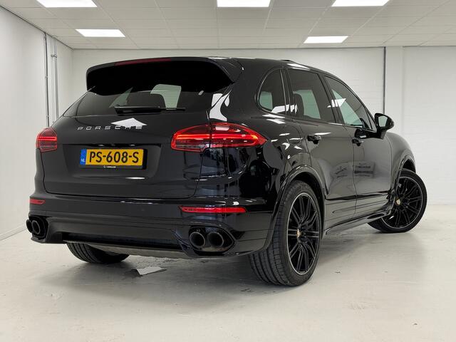 Porsche CAYENNE 3.0 S E-Hybrid Platinum Edition | Dealer ond. | Org. NL | Apple Carplay | Trekhaak |