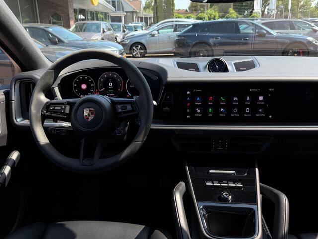 Porsche CAYENNE Coupé 3.0 E-Hybrid / SOH 91,4% / Trekhaak / Panoramadak / 360Camera / Head-up / Passenger Display / Keyless / Sportdesign+Chrono / 22'' / Keyless / Laser LED / Sportuitlaat / Bose / Stoelventilatie+Verwarmd