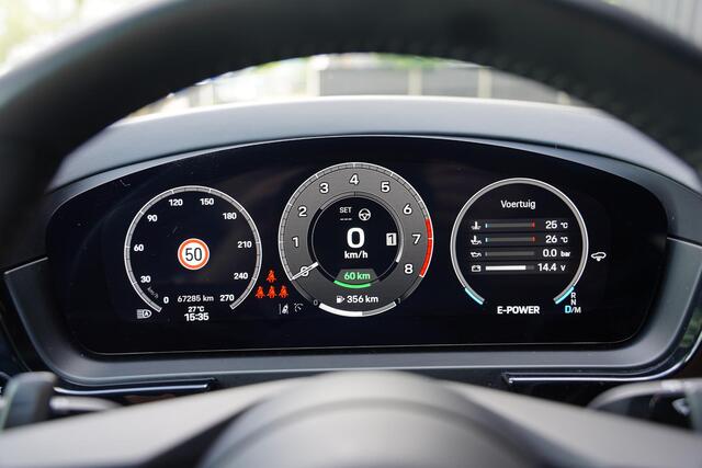 Porsche CAYENNE 3.0 E-Hybrid Black Edition / Sportdesign Pakket / Sportuilaat