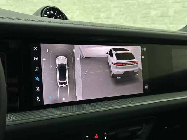 Porsche CAYENNE Coupé 3.0 E-Hybrid | Passenger Display | 360 Camera | Sport-Design | ACC | Sport-Chrono | Soft-Close | BOSE | Panorama | Trekhaak 3500kg trekgewicht | 4-Zone Clima | Matrix-LED | Keyless-Entry | Sfeerverlichting | Luchtvering | 22 Inch | Leder Dashboard |