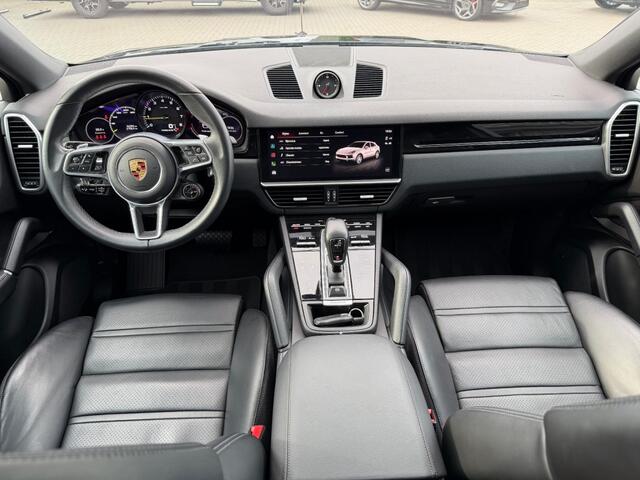 Porsche CAYENNE E-HYBRID PLATINUM EDITION LUCHTVERING 22 INCH 3D-VIEW