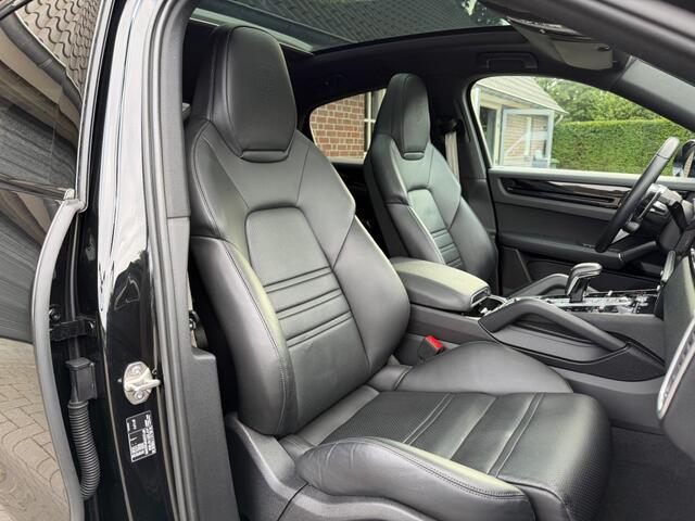 Porsche CAYENNE E-HYBRID PLATINUM EDITION LUCHTVERING 22 INCH 3D-VIEW