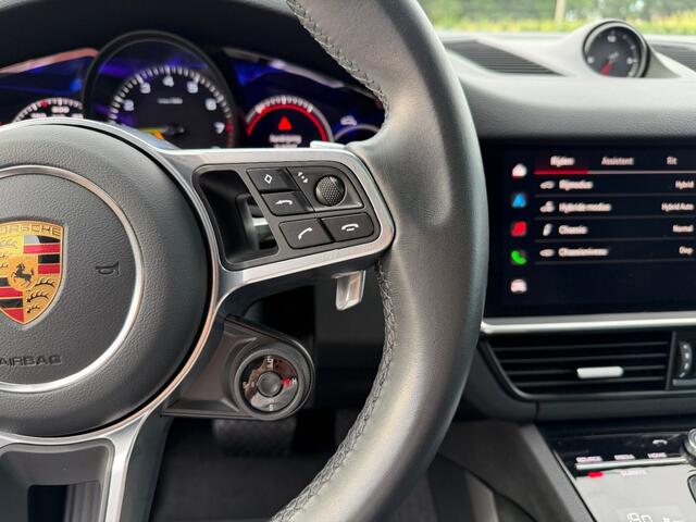 Porsche CAYENNE E-HYBRID PLATINUM EDITION LUCHTVERING 22 INCH 3D-VIEW