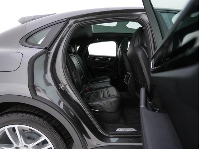 Porsche CAYENNE Coupé 3.0 E-Hybrid (Plug-in) (INCL.BTW) Aut. *PANO | LEATHER | FULL-LED | SPORT-CHRONO | TOP-VIEW | ADAPTIVE-CRUISE | BOSE-SOUND | DAB+ | NAVI-FULLMAP | COMFORT-SEATS | SHIFT-PADDLES | KEYLESS | ECC | PDC | 20''ALU*