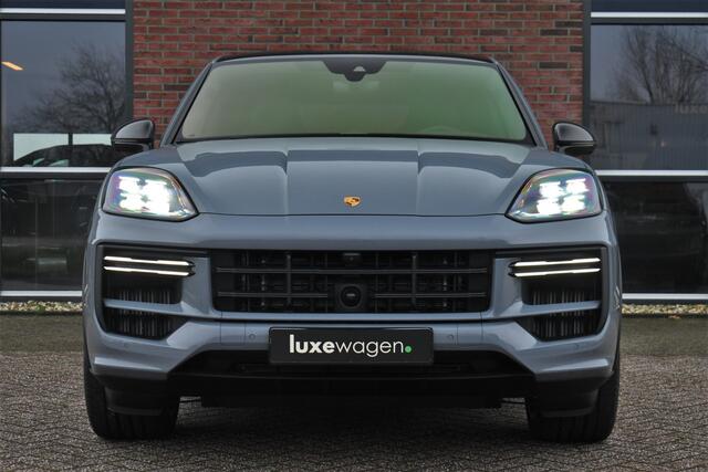 Porsche CAYENNE Coupé 4.0 Turbo E-Hybrid GT Burmester PDCC Carbon HUD ACC