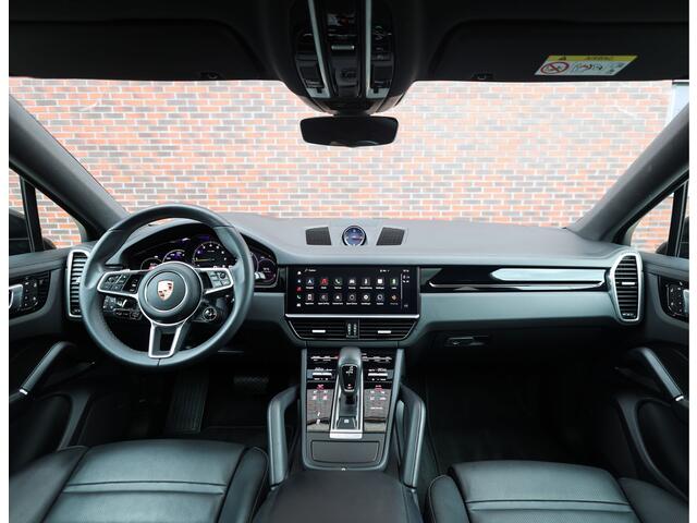 Porsche CAYENNE Coupé 3.0 E-Hybrid | Platinum Edition - Pano - HUD