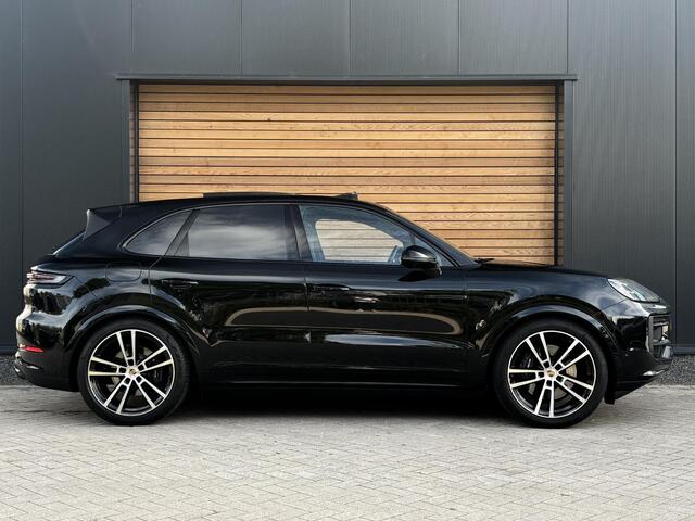 Porsche CAYENNE 3.0 E-Hybrid Black Edition SPORT-CHRONO|PANO|HEAD-UP|BOSE|SOFTCLOSE