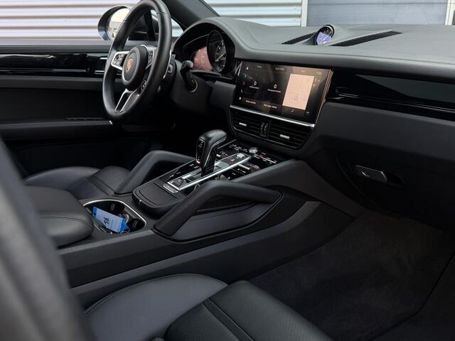 Porsche CAYENNE Coupé 3.0 E-Hybrid I PHEV I Sport-Design Pakket I Pano.dak I Carplay I 42000 km